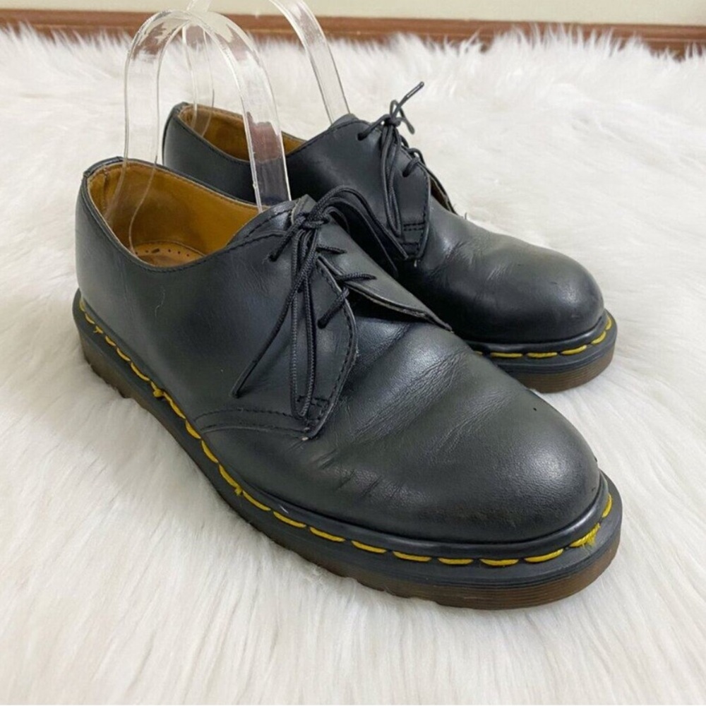 Vintage Y2K Dr. Martens Black Leather Oxfords Women's 8 Made in England Lace Up